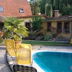 Mediterran Apartmanhaz Apartment *