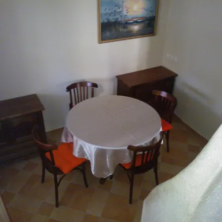 Mediterran Apartmanhaz Szantod